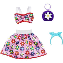 Mattel - Barbie Complete Looks Fashion, Flowers Image 1
