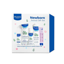 Mustela Newborn Arrival 5-Piece Gift Set