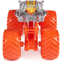 Spin Master - Monster Jam 2023 Diecast Truck 2-Pack Series 26, Max-D vs Son-uva Digger, Ages 3+ Image 2
