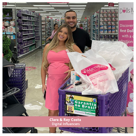 Clara Texeira and Ray Costa Shopping for their Baby at MacroBaby