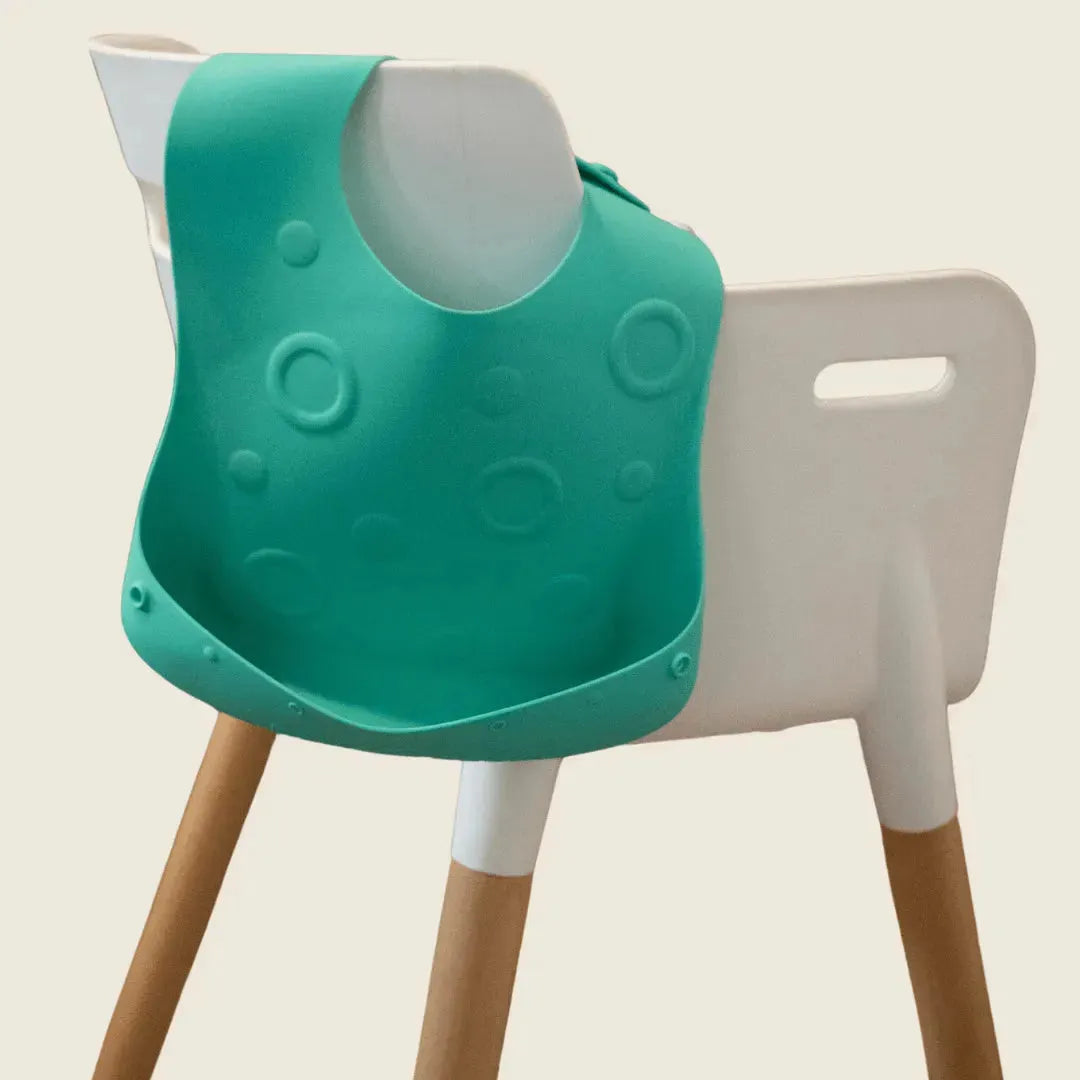 Stop-Drop Travel Bib+ Tethers