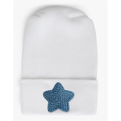 White hospital hat for babies featuring a blue woven star on the front.