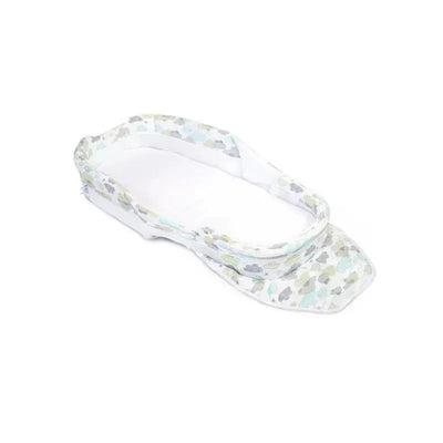 Baby Delight - Snuggle Nest Dream Portable Infant Sleeper, Sleepy Skies Image 1