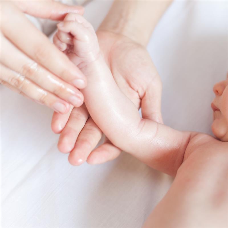 Baby Jolie - Baby Oil Gel Intensive Moisture 8Oz Image 4