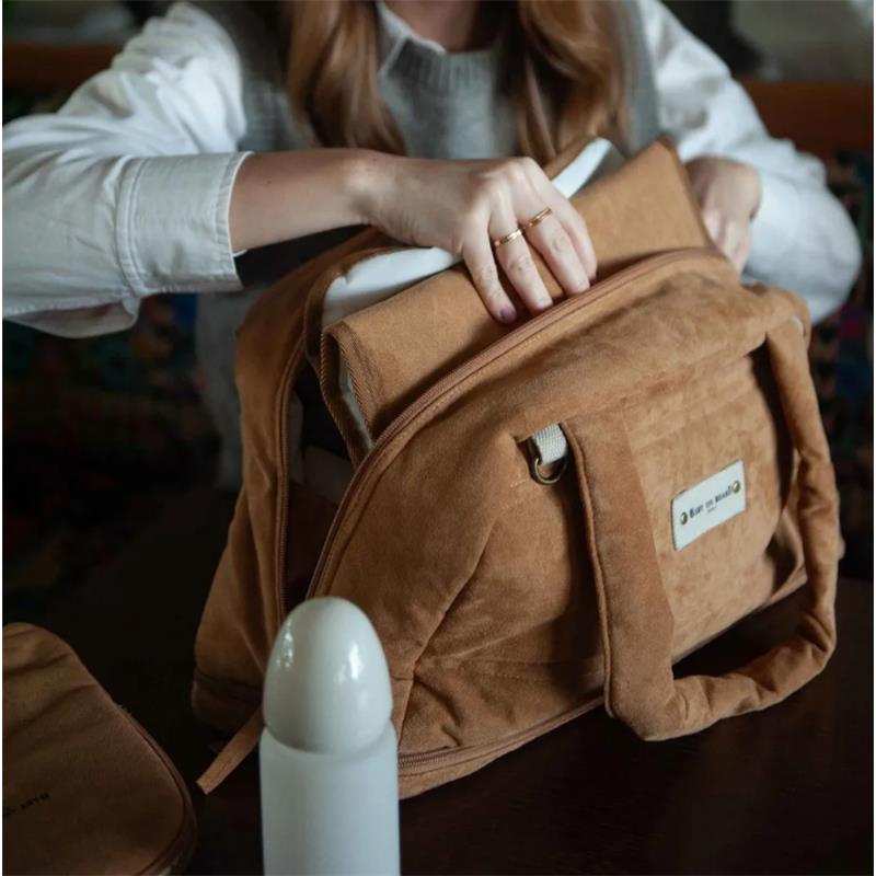 Bbluv - Doudoune Changing Bag, Camel Image 5