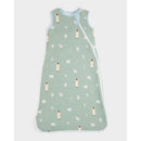 Sleep sack in soft green fabric with illustrated sheep and shepherds, designed for babies 6 to 12 months, 0.5 Tog.
