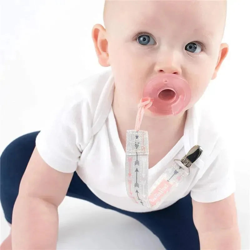 Booginhead 2-Pack Pacifier Clips, Pink Arrows Image 3