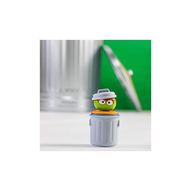 Bright Starts Oscar The Grouch's Staking Cans Stackable cups Image 5