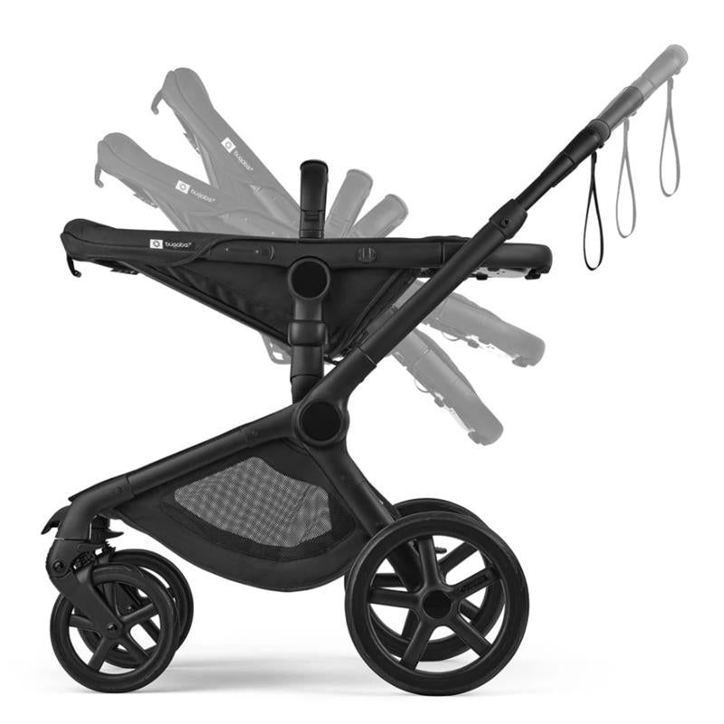 Bugaboo Fox 5 Renew Complete Bassinet & Seat in Deep Indigo, featuring a black chassis and adjustable seat position.