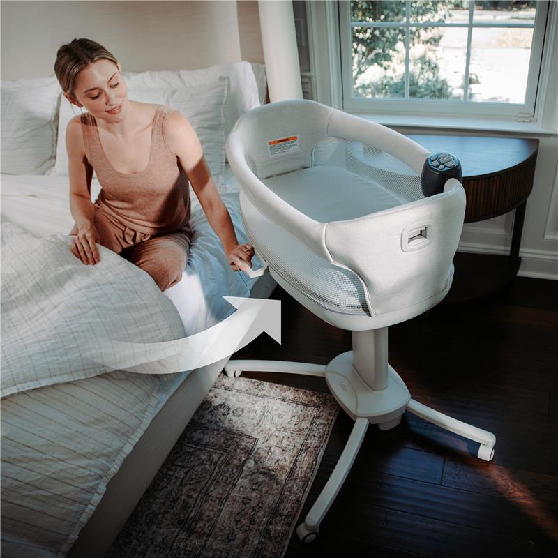 Chicco Close to You 3-in-1 Bassinet, Bedside Sleeper and Changing Table with Storage Organizer, Dove Image 5