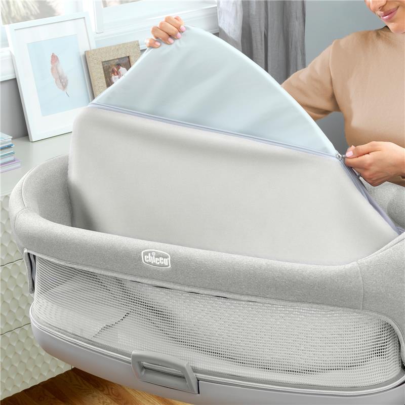 Chicco Close to You 3-in-1 Bassinet, Bedside Sleeper and Changing Table with Storage Organizer, Dove Image 8