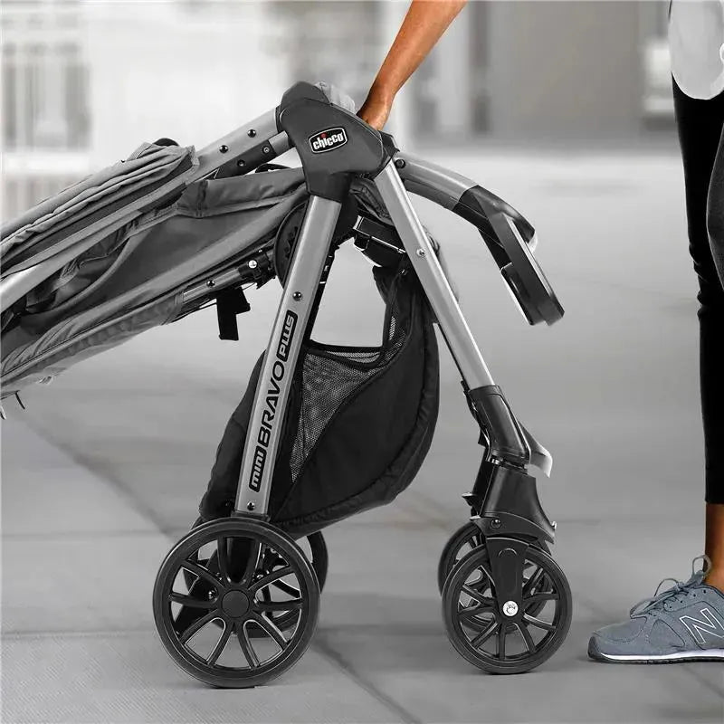 mini bravo chicco stroller Chicco Mini Bravo Plus Stroller - Graphite