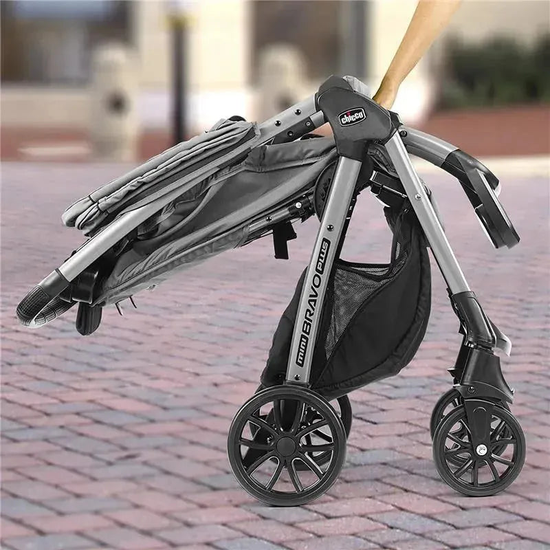 Chicco Mini Bravo Plus Travel System - Slate Chicco Mini Bravo Plus Travel System - Slate