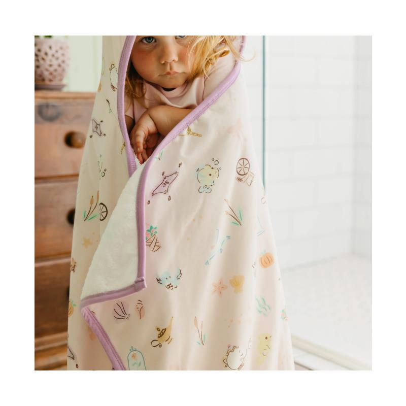 Copper Pearl - Premium Big Kid Hooded Towel Enchanted Friends Image 4