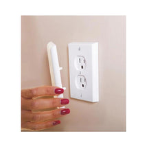 Dreambaby - 2Pk Baby Safety Outlet Plug Cover Image 2