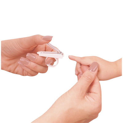 Dreambaby Nail Clippers with Holder Image 2