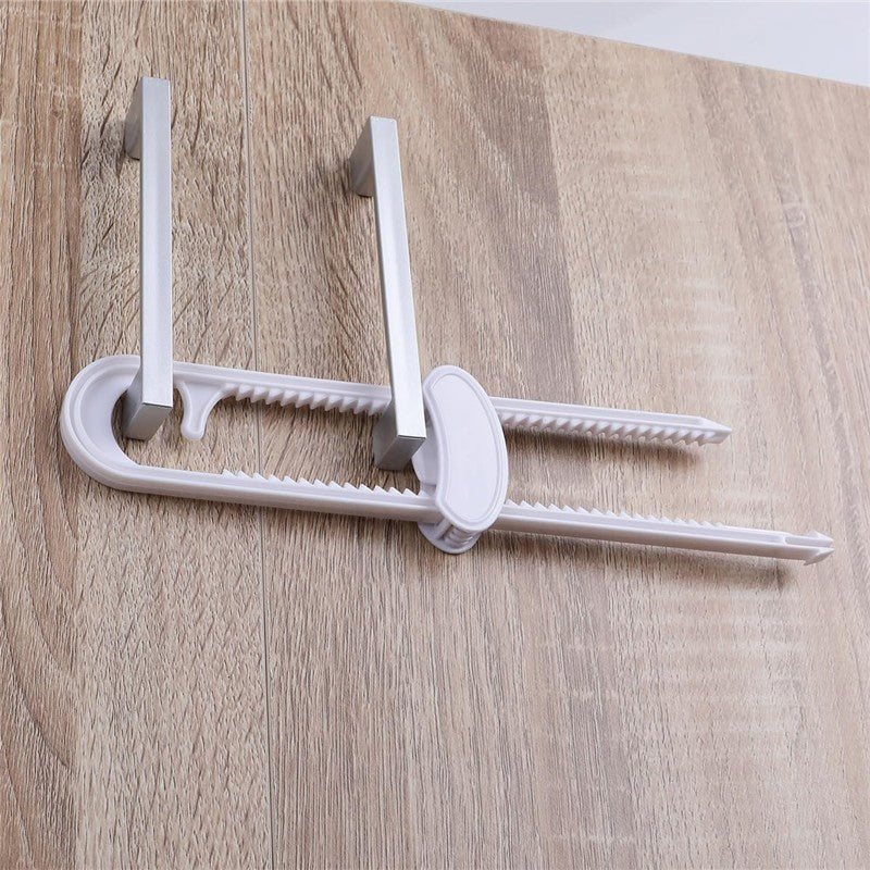 Dreambaby Sliding Locks with Catch - 2 Pack - White Image 2