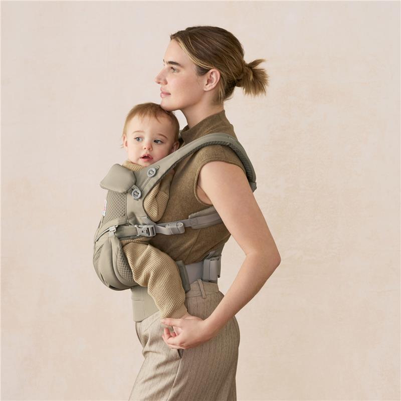 Ergobaby Omni Classic Baby Carrier for Newborn to Toddlers, Soft Olive Image 9