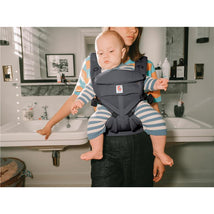 Ergobaby Omni Classic Baby Carrier for Newborn to Toddlers Image 2