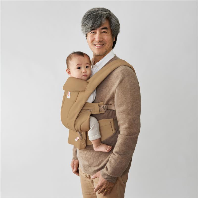 ergobaby camel carrier Ergobaby Omni Deluxe Baby Carrier for Newborn to Toddlers, Camel Cotton