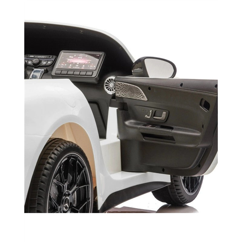 Freddo - 24V Mercedes AMG GT63 Ride on car - White Image 6