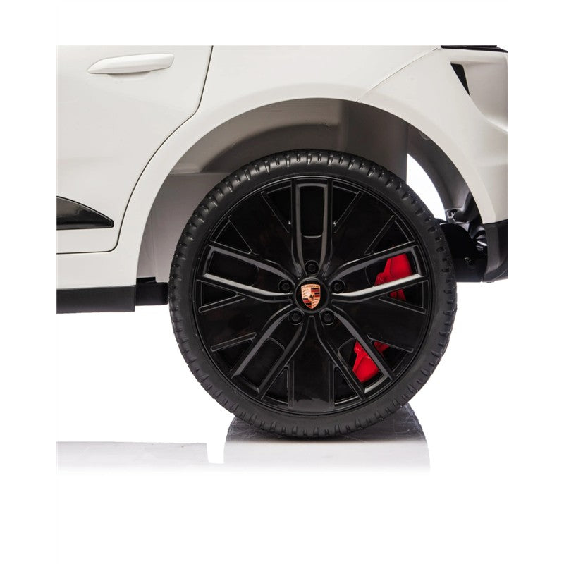Freddo - 24V Porsche Macan Turbo EV - White Image 10