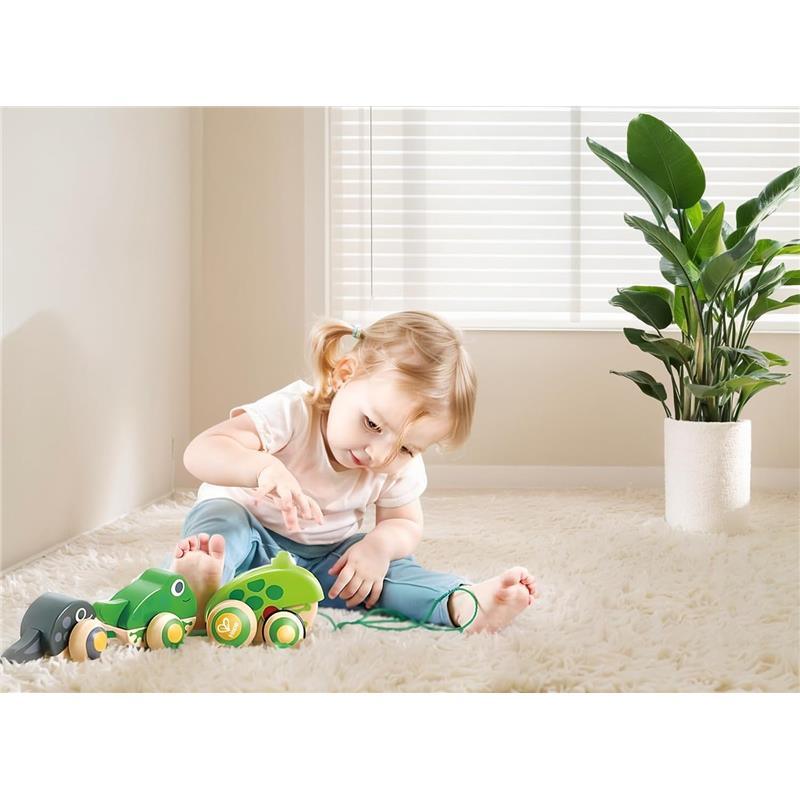 Hape - Pull Along Frog Family with Anti-Rollover Wheels Image 5