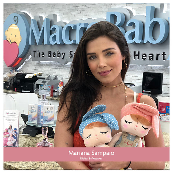 Mariana Sampaio Shopping Soft Dolls for her Daughter at MacroBaby