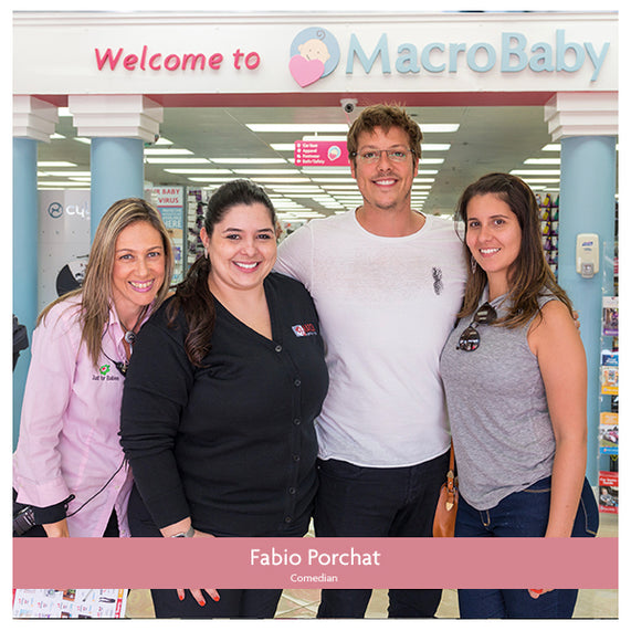 Fabio Porchat and his wife at MacroBaby, Baby Store