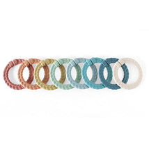 Itzy Ritzy - 8Pk Linking Ring Set Rainbow Image 1