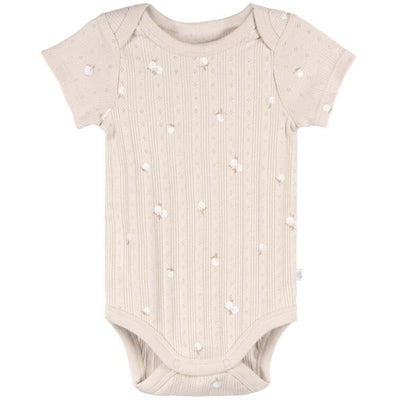 Neutral brown short-sleeve baby bodysuit with textured stripes and white flower prints. Ideal for infants.