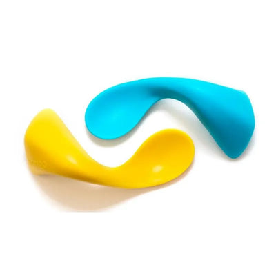 Kizingo - Right-Handed Curved Baby Spoons For Baby-Led Weaning, 2-Pack Light Blue Image 1