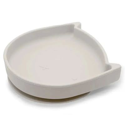 Silicone baby plate in sand color, featuring a suction base and a playful kitty shape.
