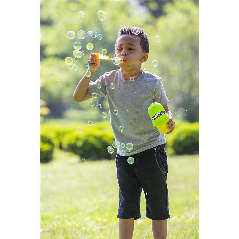 Little Kids Fubbles No-Spill Bubble Tumbler, Includes 4oz Bubble Solution and Bubble Wand (Colors May Vary) Image 7