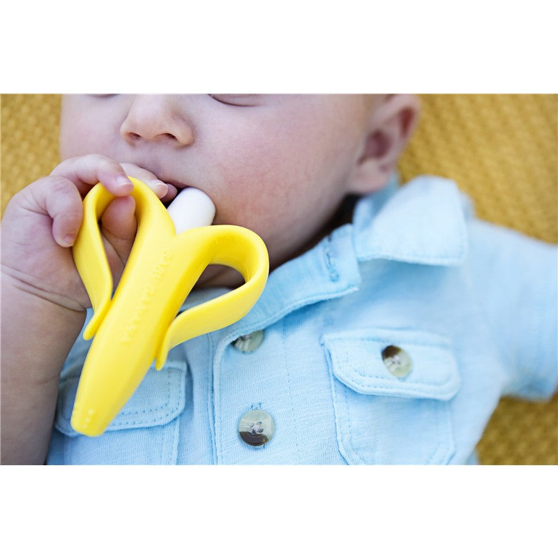 Live-Right Baby Banana Brush - Infant Image 3
