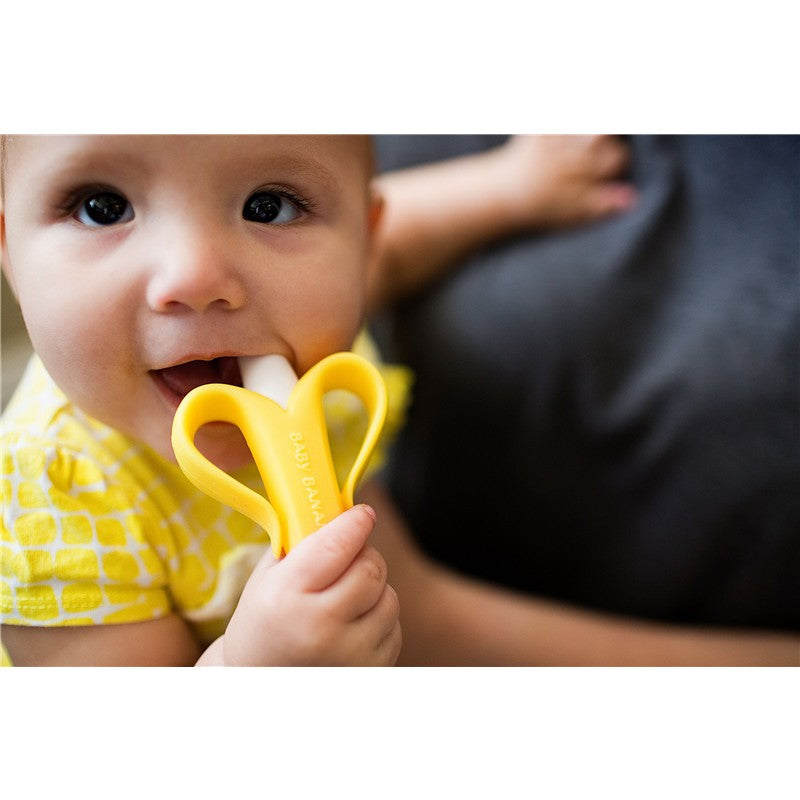 Live-Right Baby Banana Brush - Infant Image 7