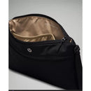 Lululemon - New Parent Backpack 17L, Black/Trench Image 9