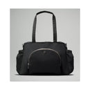 Lululemon - New Parent Tote Bag 20L, Black/Silver Drop Image 1