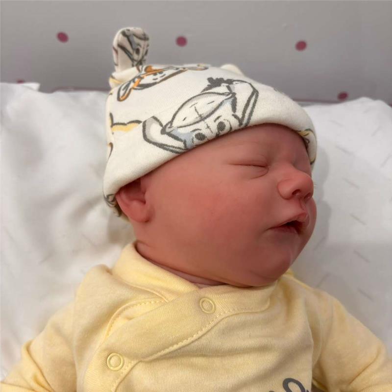 Macrobaby Reborn Baby Dolls - V Baby Brooklyn(Light Brown Painted Hair/Closed Eyes) Image 3