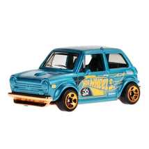 Mattel - Pearl And Chrome Custom '70 Honda N600 Image 1