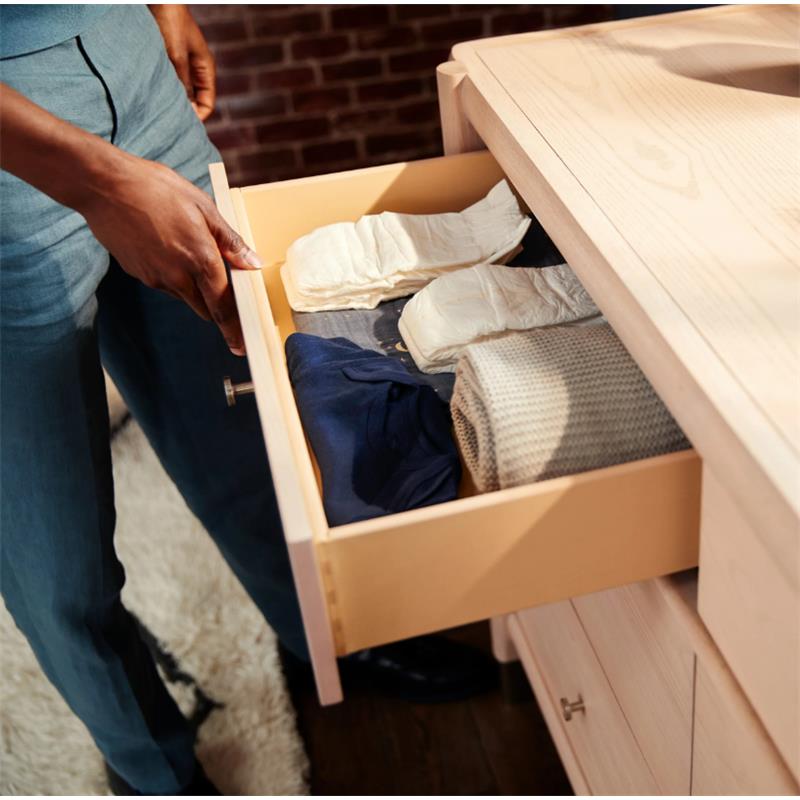 Maxi-Cosi - Nursery Brisa 6-Drawer Dresser, Onyx Heritage Image 11