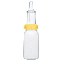 Medela SpecialNeeds Feeder with Collection Container, 150 ml. Image 1