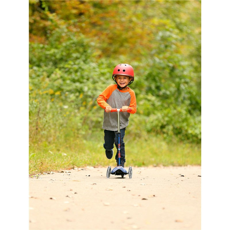 Micro Kickboard Mini Deluxe LED Scooter - Navy Blue Image 9