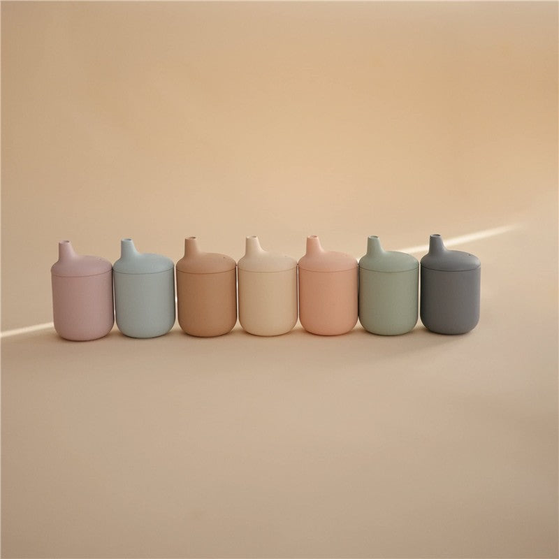 Mushie Silicone Sippy Cup - Soft Lilac Image 6