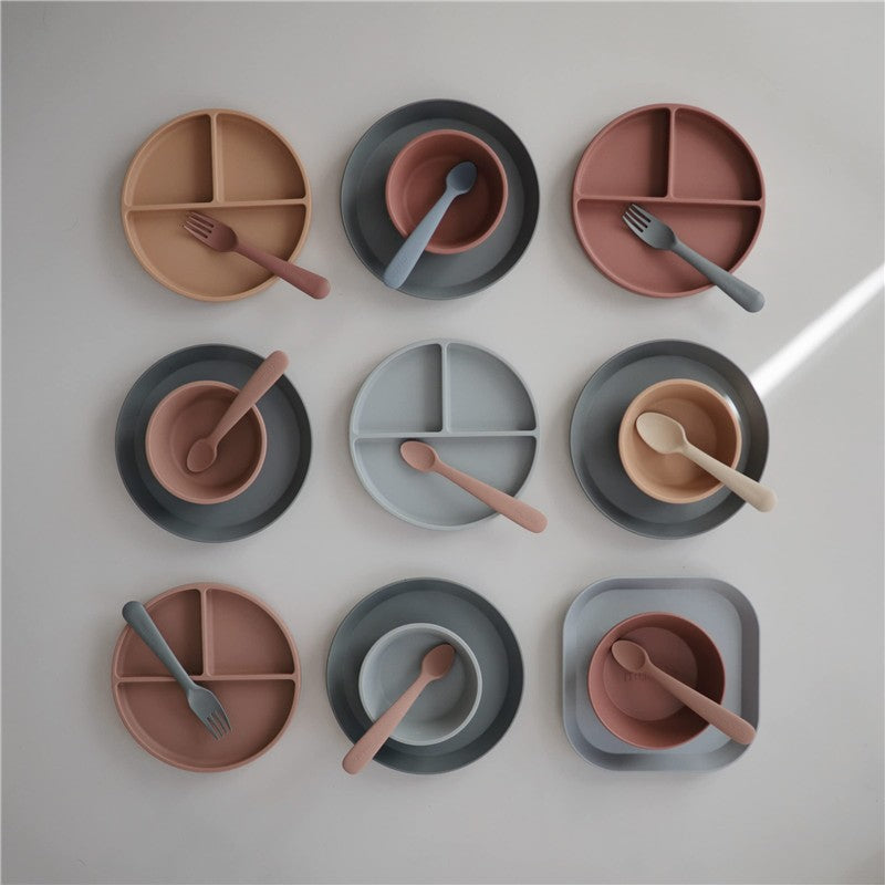 Mushie Silicone Feeding Spoons 2 Pack - Stone & Cloudy Mauve Image 5