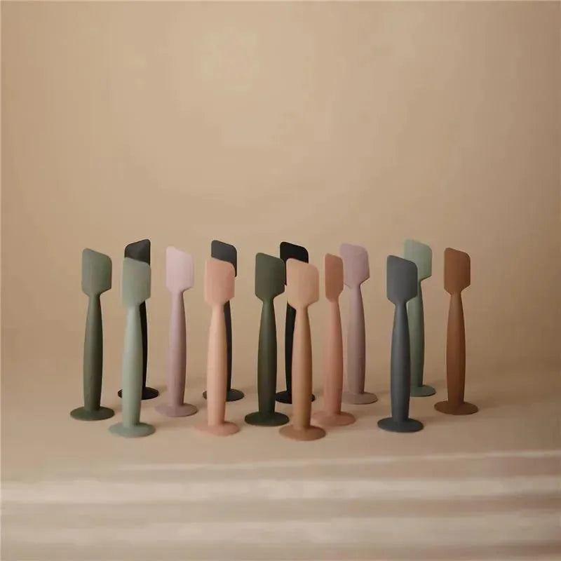 Mushie - Diaper Cream Applicator Soft Silicone with Suction Base, Soft Lilac Image 8