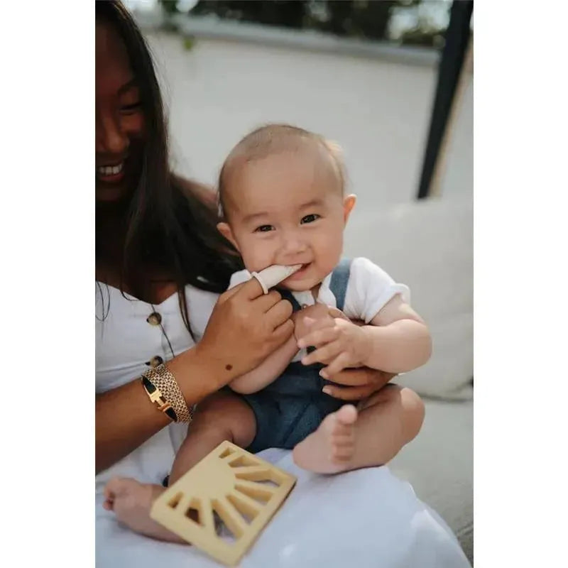 Mushie - Finger Toothbrush (Clay/Shifting Sands) Image 4