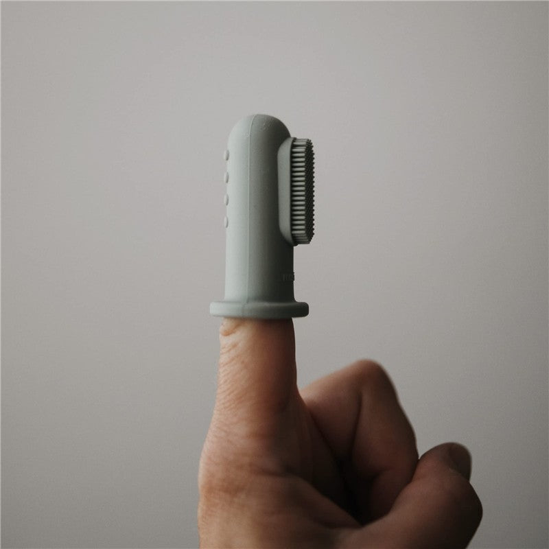 Mushie 2-Pack Finger Toothbrush - Shifting Sand/Cambridge Blue Image 3