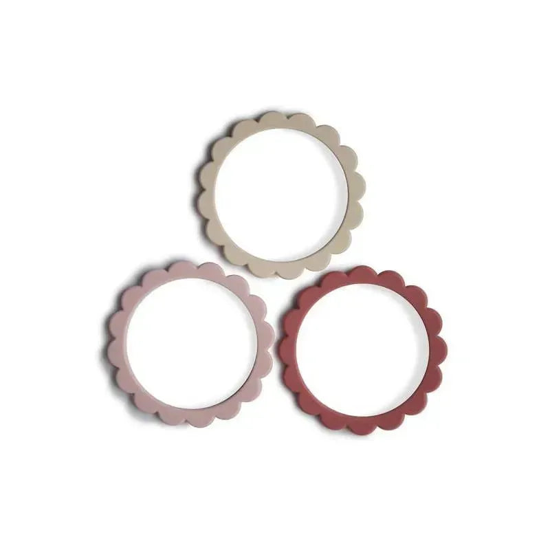 Mushie - Flower Teething Bracelet 3-Pack (Rose/Blush/Shifting Sand) Image 2