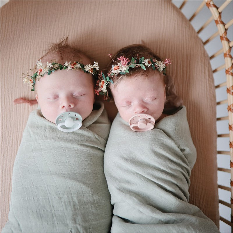 Mushie Organic Cotton Muslin Swaddle Blanket - Sage Image 3